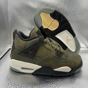 Jordan Air Jordan 4 SE Boys' Olive Black White Sneakers US 3.5Y FB9928-200